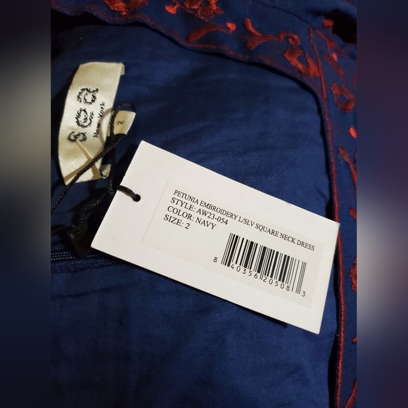 NWT Navy Petunia Embroidery Long Sleeve Square Neck Dress Size 2 by Sea New York - Picture 4 of 11